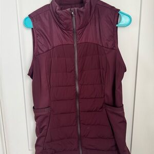 LuluLemon Sleeveless Burgundy Puffer Vest size Medium